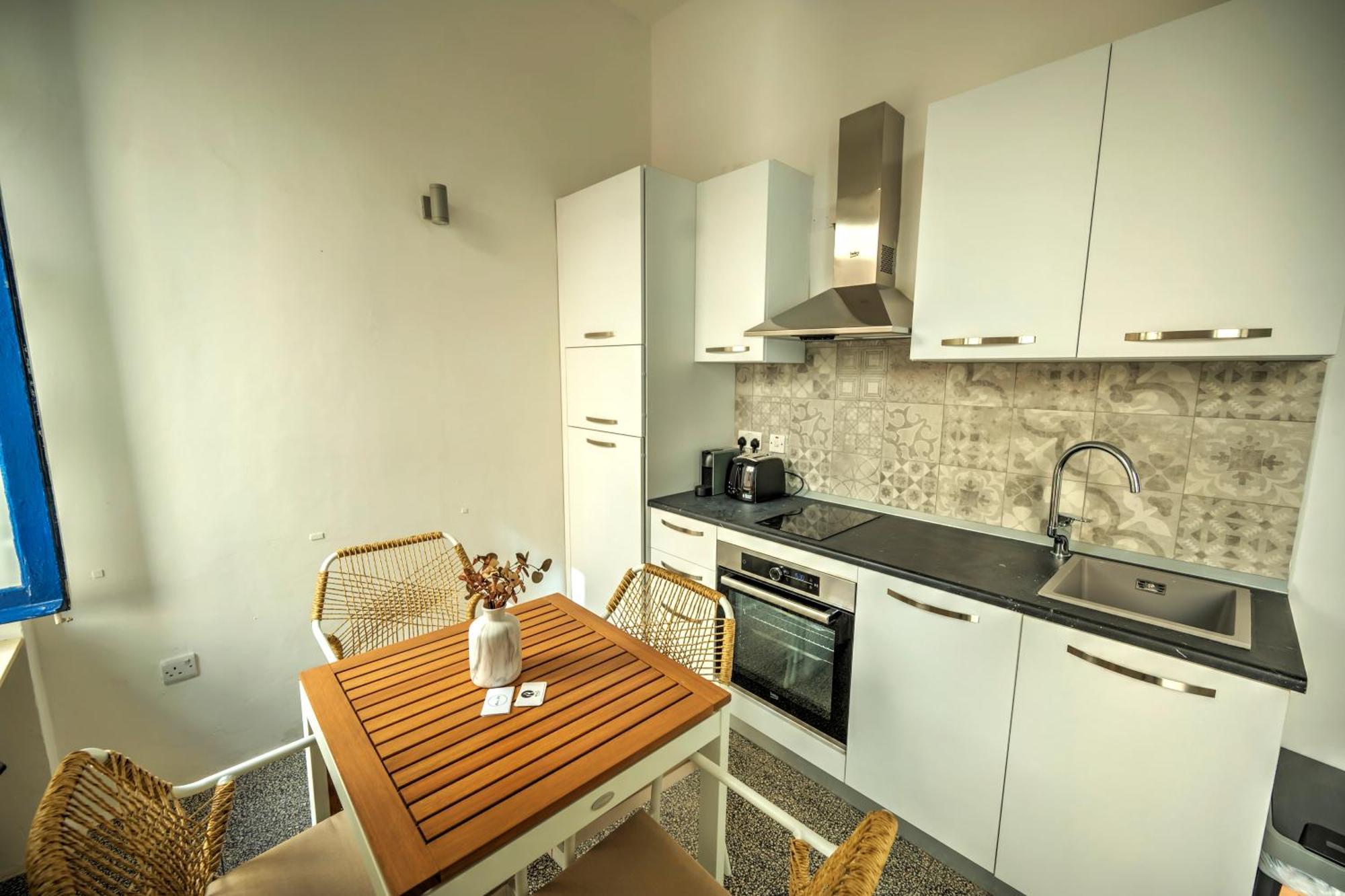 Апартаменты Duplex Tastefully Furnished Flat In Mcop1-1 *