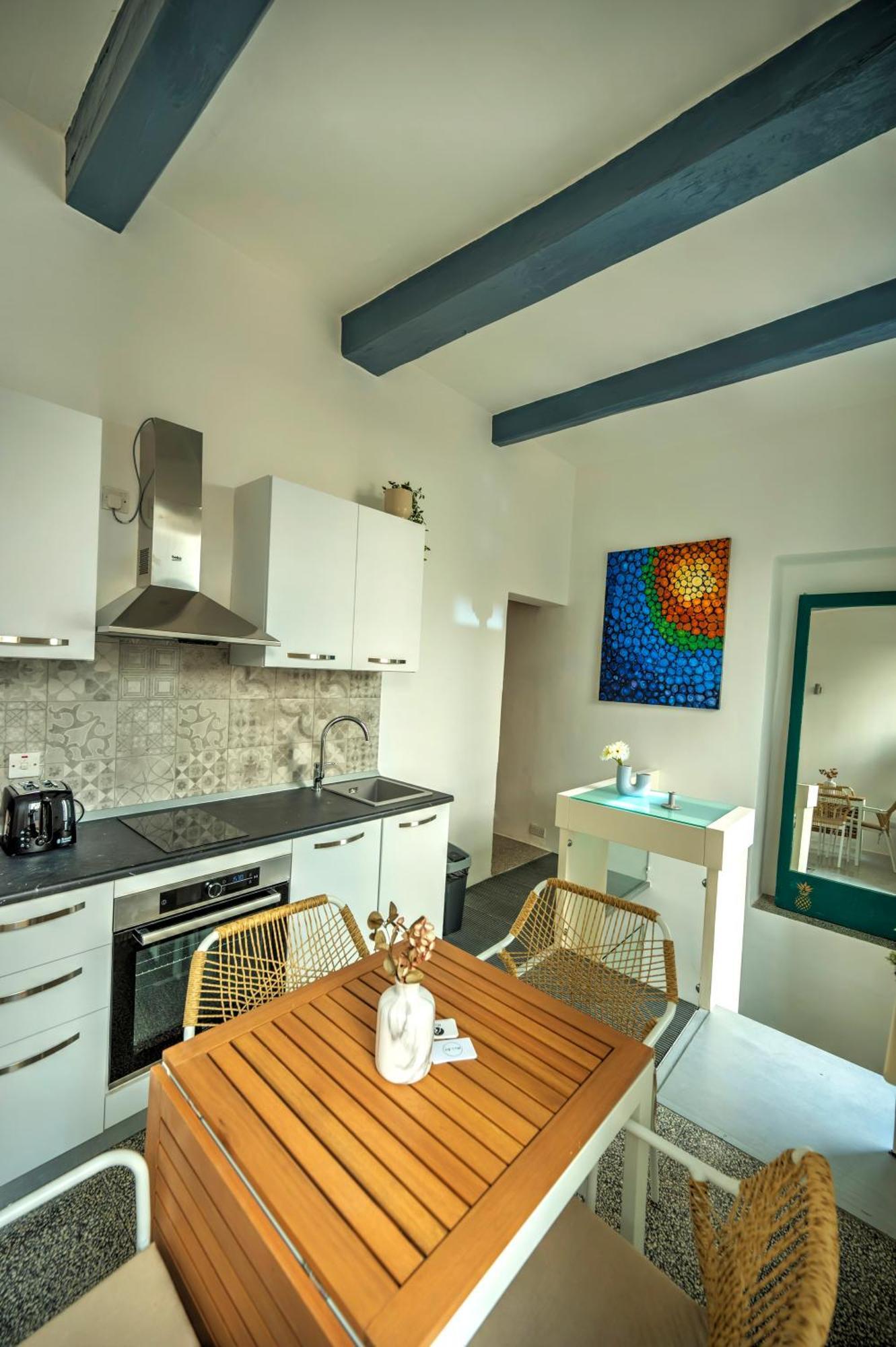 Duplex Tastefully Furnished Flat In Mcop1-1 * Валетта