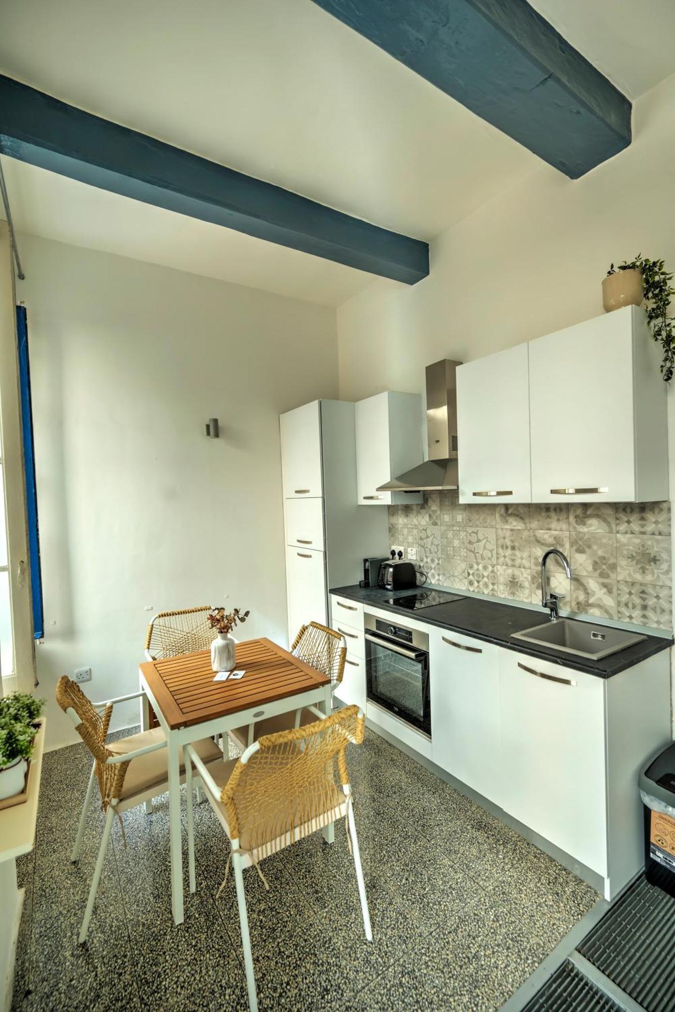 Апартаменты Duplex Tastefully Furnished Flat In Mcop1-1 *